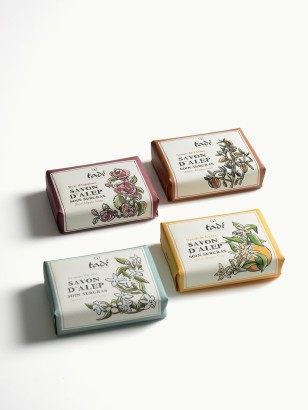 SET OF 4 SOAP BARS · Tadé...