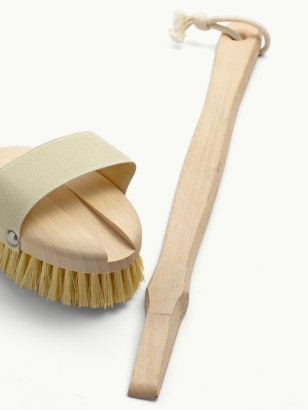 BROSSE SOIN DU CORPS ·