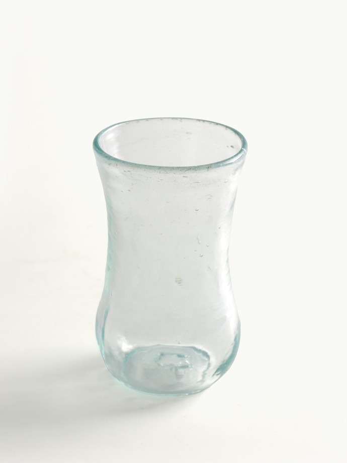 VERRE À THÉ · Verre soufflé